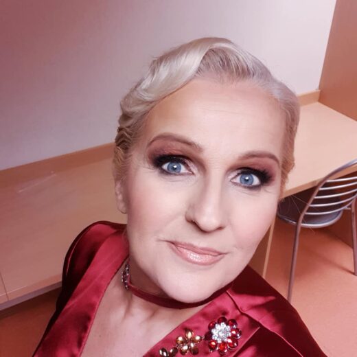 Alenka Godec žaluje, v njeni družini udarila smrt