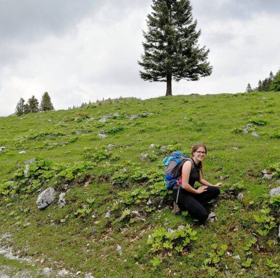 Umorjeno Klavdijo (26) pokopali skupaj s krvnikom (22)