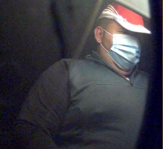 FOTO: Prepoznate možaka s fotografije? Pokličite PU Ljubljana