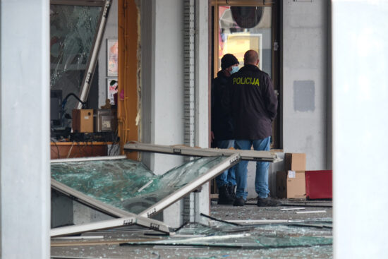 V Mariboru eksplodiralo podstavljeno sredstvo