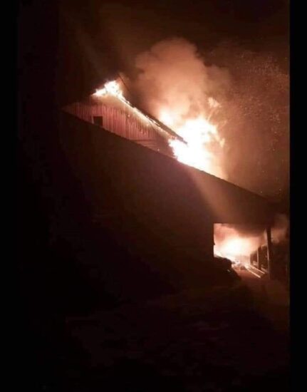 FOTO: Mozirsko koči so zajeli ognjeni zublji