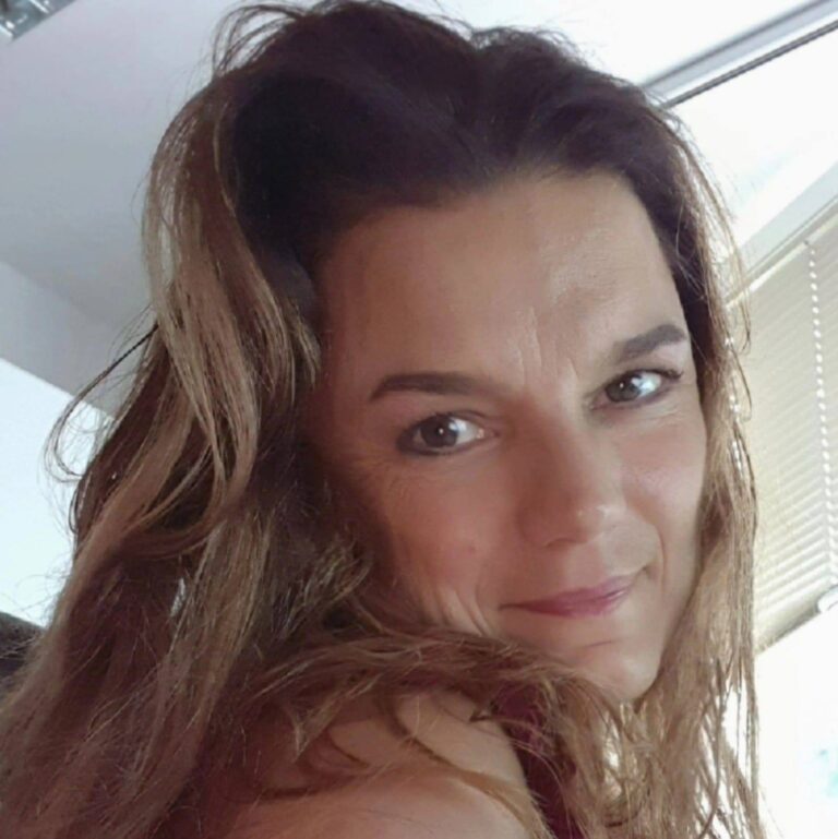 Škandalozna manipulacija uslužbenke javne univerze, ki skrbi za promocijo, s primorskimi starši