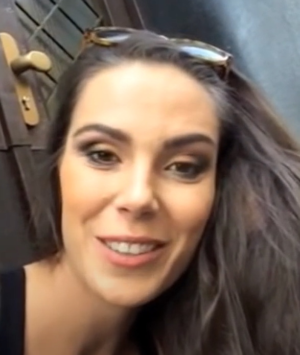 FOTO: Vroče, hči Miše Molk jih je pokazala