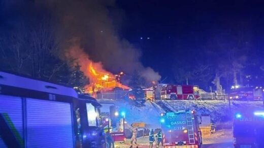 FOTO: Zagorela nova slovenska koča