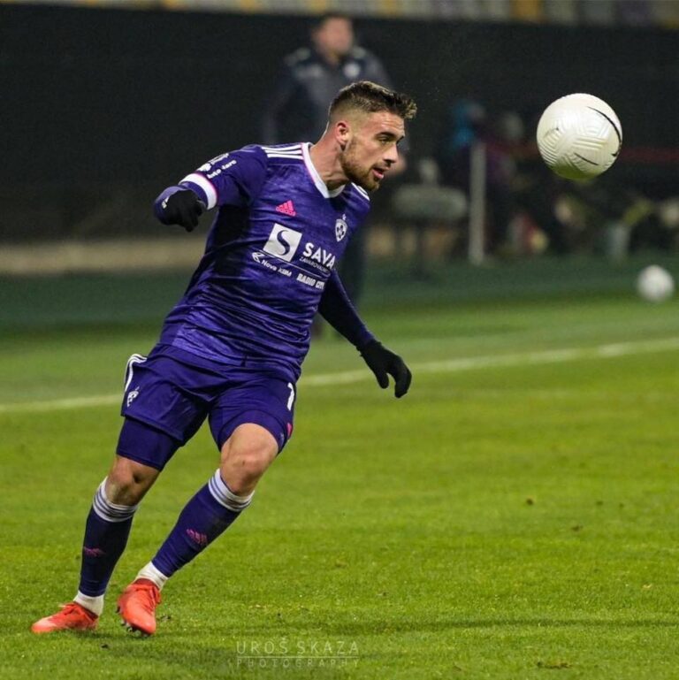 Mariborski nogometaš prehiteval, nesreči za las ušla 19-mesečna punčka