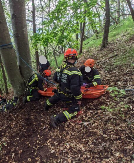 Drama, nista upali z Jezerskega sedla