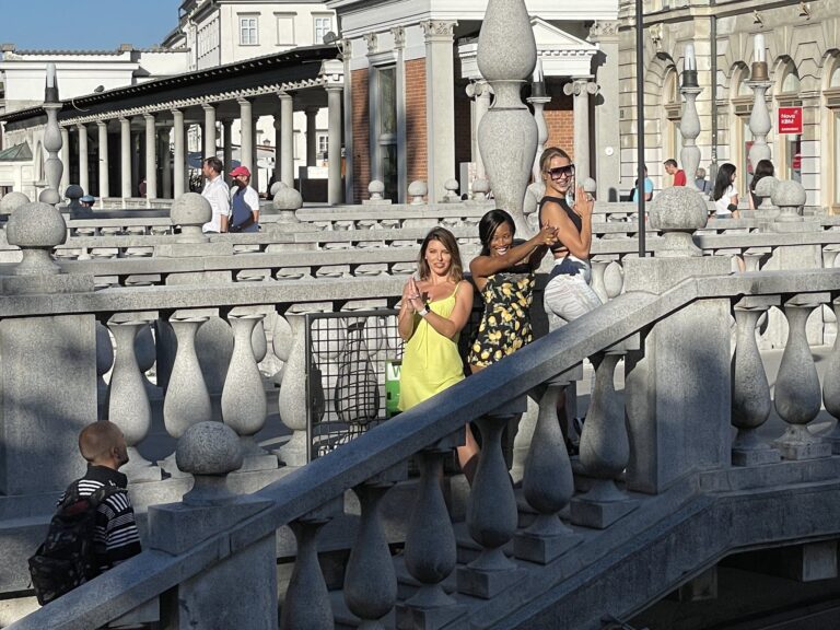 Poglejte, kaj počnejo v Sloveniji zvezdnice filmov za odrasle, obljubljajo najboljšo vsebino tega leta!