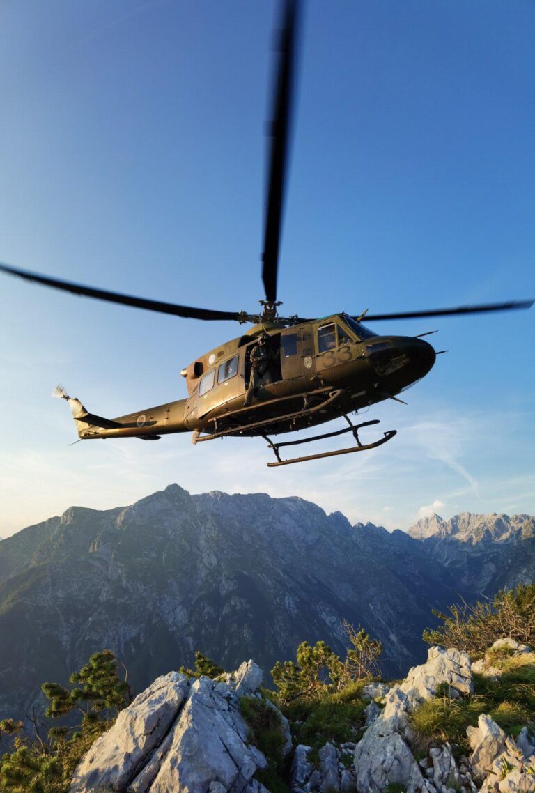 Nesrečana območju Kamniškega sedla, umrl 37-letnik