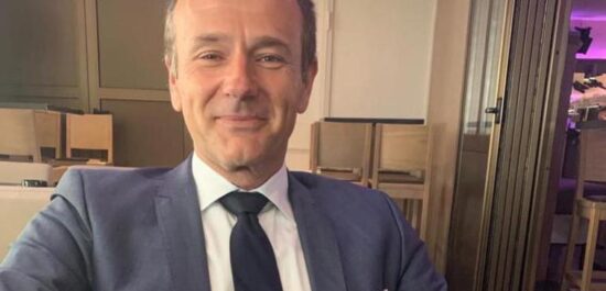 Harald zadavil lastne otroke! »Na posnetku kamere sem okoli 2. ure zagledal luč. Zdi se, da je ta hiša zakleta«