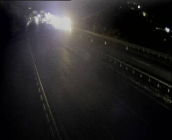 Zaprta avtocesta proti Ljubljani, nesreča