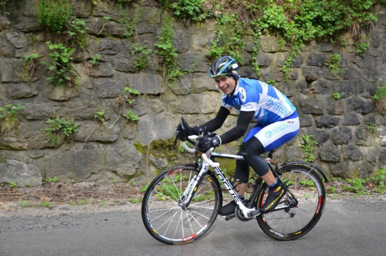 Slovenija žaluje, umrl je kolesar ultramaratonec: Danes sem zaključil svojo zadnjo tekmo, bila je pretežka …