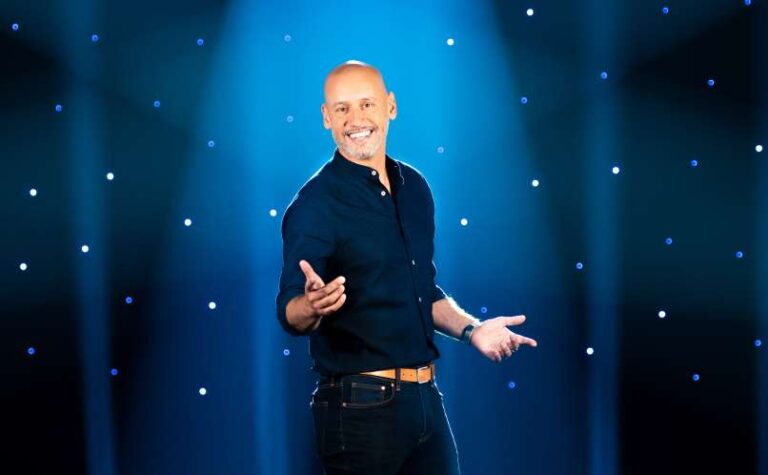 Razkrito, kakšno je po okužbi zdravstveno stanje Petra Polesa