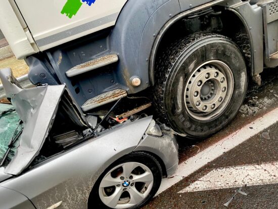 FOTO: Strašni posnetki, zgodilo se je ob 9.10