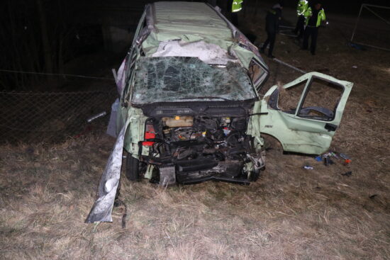 FOTO: Eden umrl na cesti 11 poškodovanih! Policija razkriva, kako je prijela ubežnika