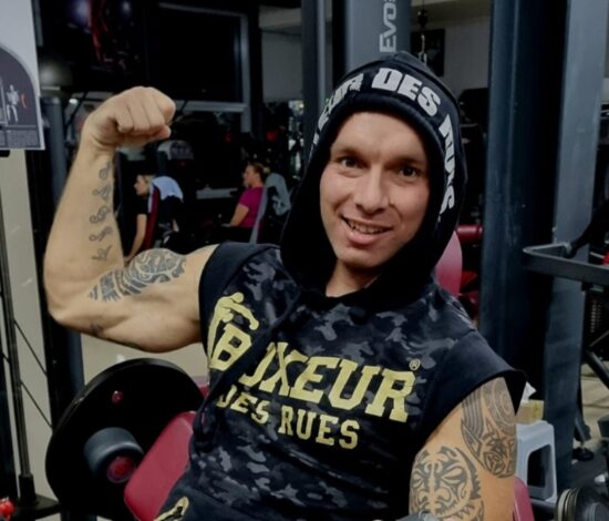 Bodibilder Damijan umrl na kraju nesreče, lansko leto je zatikal na avtomobile gole fotografije partnerice