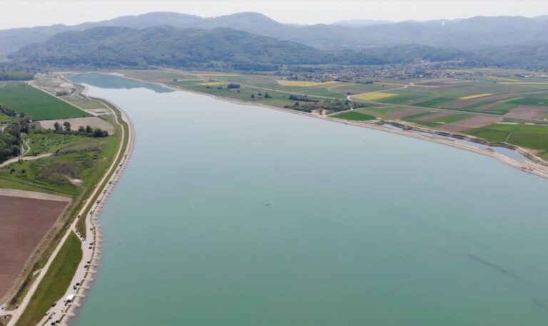 V Savi plavalo truplo, iskalna akcija se nadaljuje