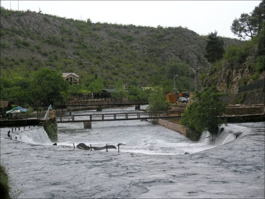 Utopil se je triletni deček: Poskušali so z oživljanjem. Na žalost ni pomagalo
