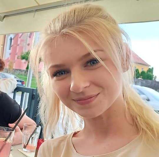 Luko (24) našli na progi, 150 metrov stran pa mrtvo komaj 20-letno dekle