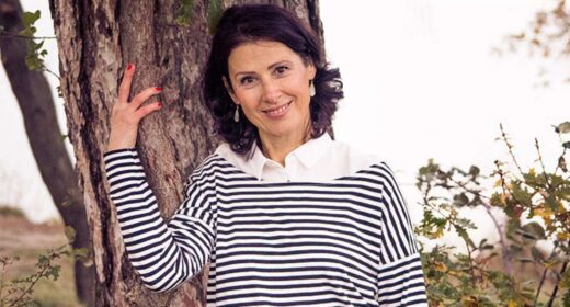 Mama s hčerko Julijo (10) odšla na dopust, še vedno sta pogrešani