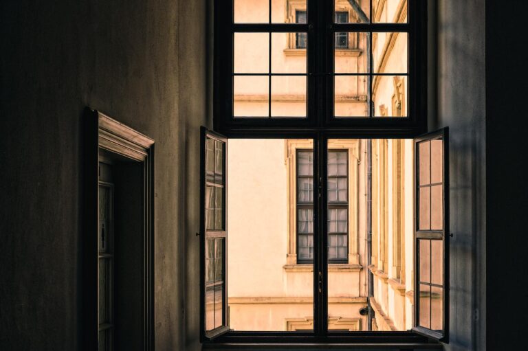 Policija razkriva nekaj podrobnosti tragedije sredi Ljubljane, umrl je 34-letnik