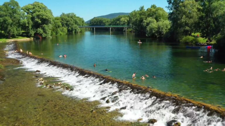 Drama na reki, utapljal se je otrok