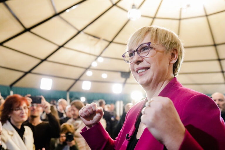 Slovenska realnost: izvoljen bi bil sendvič s šunko, če bi ga levica podprla za predsedniškega kandidata